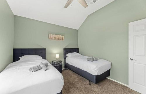 Extraordinary Pool Villa - Outdoor fun, Near Stadiums - Foto 35