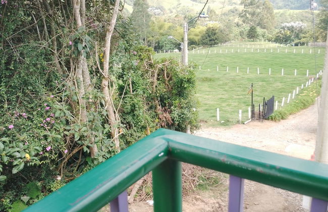 Café de Colores con balcon - Photo 13