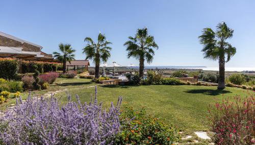 Akrolithos Luxury Suites & Spa - Foto 3, Garden