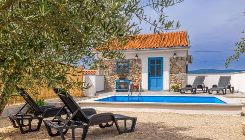 Holiday house KUNTENTA with pool and jacuzzi - Foto 5, sunbed