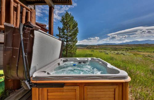 Mountain Bliss 3 BR Retreat With Views and Hot Tub - Foto 4