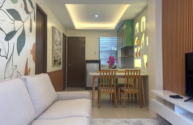 Maple Residences - Photo 8