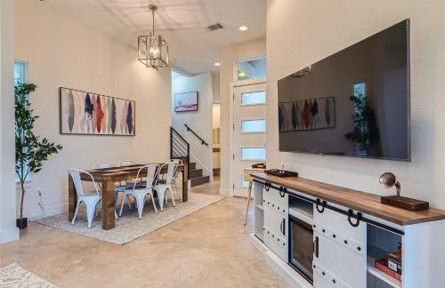 Off the hook in Austin with Chic 2BR Retreat plus Firepit - Foto 17