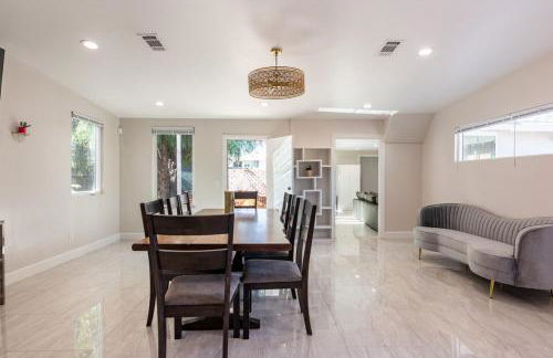 Spacious 5 BR Brand New House LAX - Foto 21