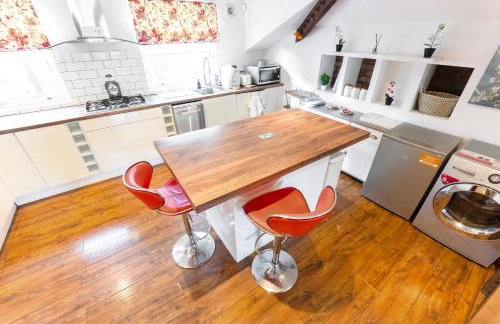 Luxury Holiday Gateway in a Popular Trendy hotspot - Foto 3