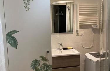 LES JARDINS DE MA-MANS Maison cosy centre Le Mans PARKING privé gratuit - Photo 32