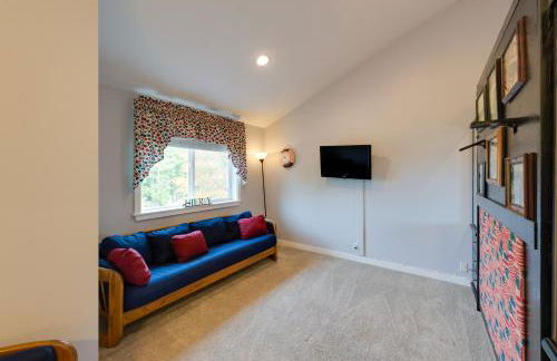 Herron Island Cabin with Deck Walk to Beach! - Foto 15