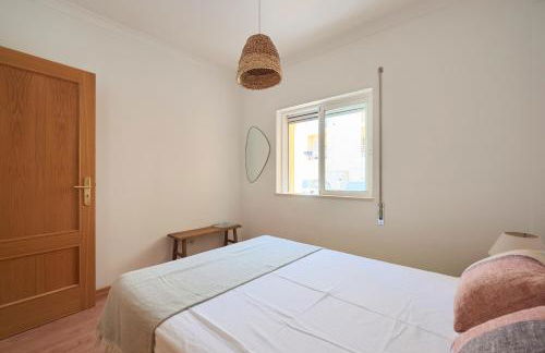 Lightful Refuge on the River Front, By TimeCooler - Foto 39