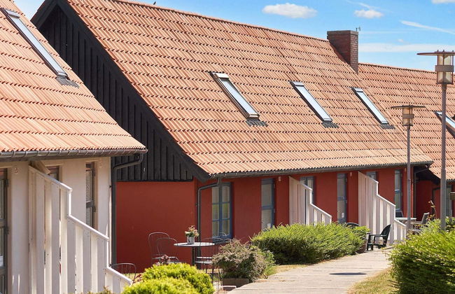 5 Person Holiday Home on a Holiday Park in Gudhjem - Foto 1