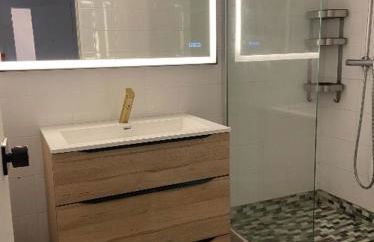 Spacious T3 with balcony - close to town center - Photo 11