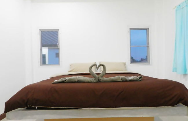 Cha-am Pool Villa - Photo 2