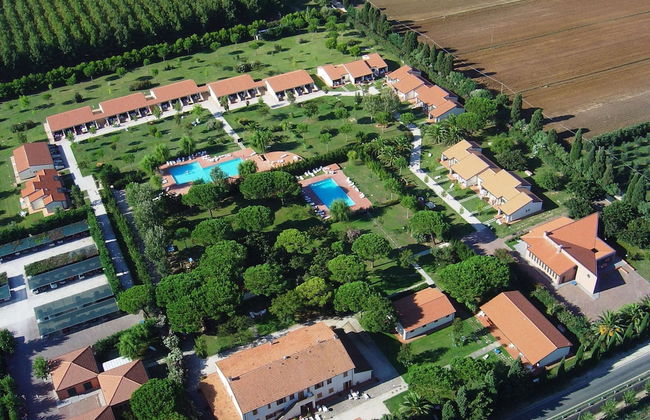 Semi Detached Bungalow with AC near Coast of Tuscany - Foto 8