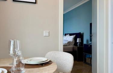 CLS Moderne City-Wohnung Hamburg mit Smart-TV, Nespresso Maschine inklusive Kapseln, Blick über Hamburg, Cafe im Haus, Bus gegenüber, Flex Check-In - Foto 11