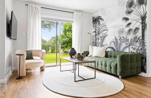 Hidden Garden: A Serene Miami Escape - Foto 1