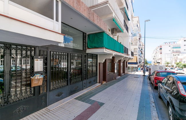 Cool and White Apartment Torrecilla Playa - Photo 11