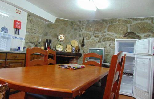 Casa de Granito Charmosa - Foto 17