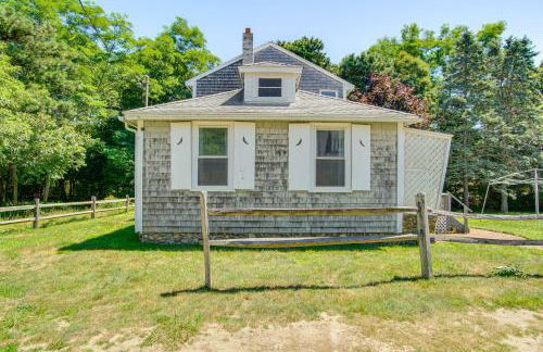 Less Than 1 Mi to Beaches Home with Deck in Oak Bluffs - Foto 25