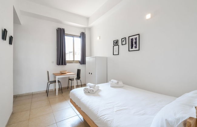 YARKON - By Beach Apartments TLV - Foto 15