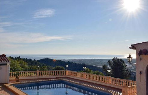 3 Bedroom Beautiful Home In Oliva - Photo 7