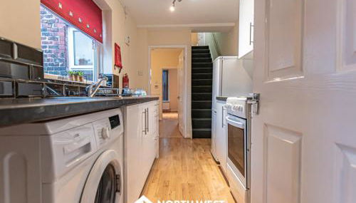 Contractor & Family Friendly 2-Bedroom House in St Helens Newly Refurbished - Foto 5, stove