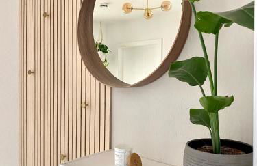 Best Butler Boho Boutique City Apartment Netflix - Foto 25