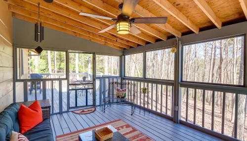 Family-Friendly Jasper Cabin with Deck! - Foto 2