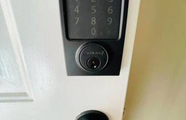 EastGate 4A Cozy family retreat close to downtown Hammond - Foto 13