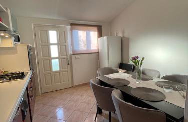 Denis Apartment - Photo 10