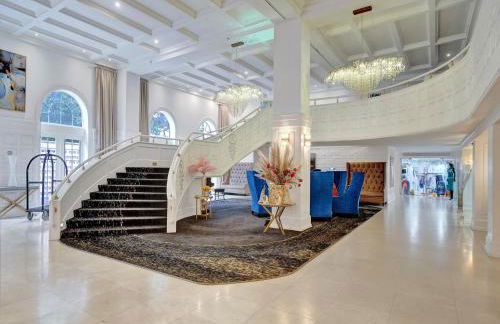 Bright 3BR 3BA Condo with Stunning Bay Views in Oceanfront Complex 820 - Foto 50