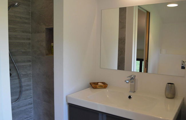 Unique Villa With Private Pool - Photo 14