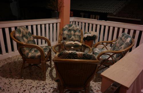 Mponanos' Family House - Photo 16