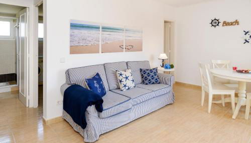 A 3 minutos de la playa. Cerca del centro - Foto 4