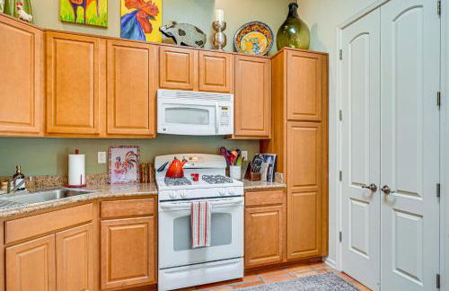 Sunny Adobe Retreat with Hot Tub and Mtn Views! - Foto 10