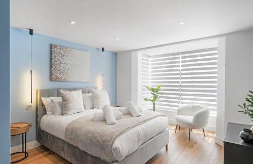 Stylish Apartment with Parking 2 Mins to Seafront - Foto 1