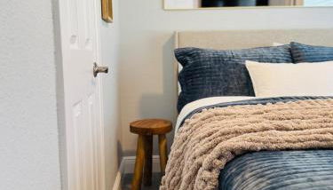 3BR Oasis DT ORL, Full Kitchen & Fenced Yard! - Foto 2