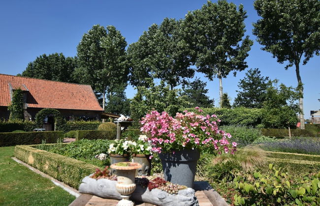 Tasteful Mansion in Lichtervelde with Hot Tub - Foto 37