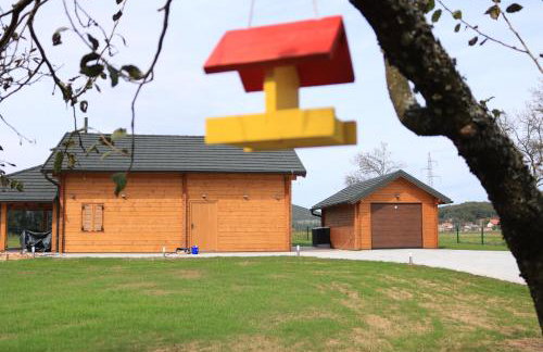 V's place - wooden house with heated pool and outdoor sauna - Foto 56