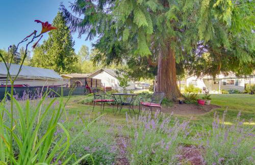 Charming Updated Retreat Walk to Lake Stevens! - Foto 22