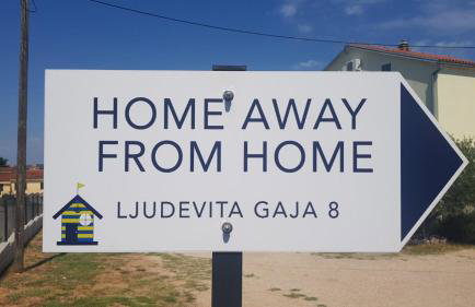 Home Away From Home with a heated pool - Foto 20