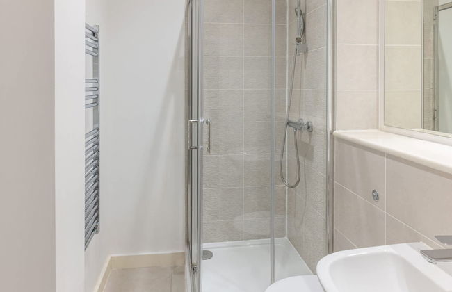 Host Stay The Landmark Apartment - Photo 7