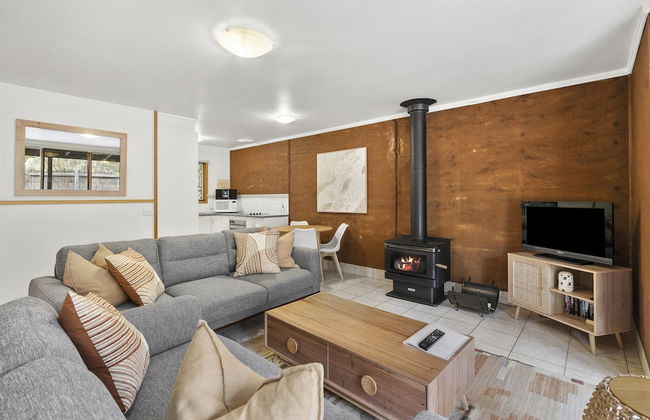 Split Point Cottages - Photo 16