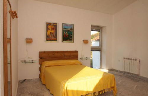 Casa de las Letrinas Alta, 2 Habt 5 más 1 Pers max chimenea con horno - Foto 16