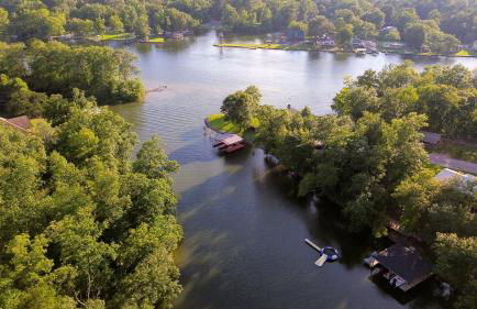 Cozy Lakeside Escape near Hot Springs - Foto 22