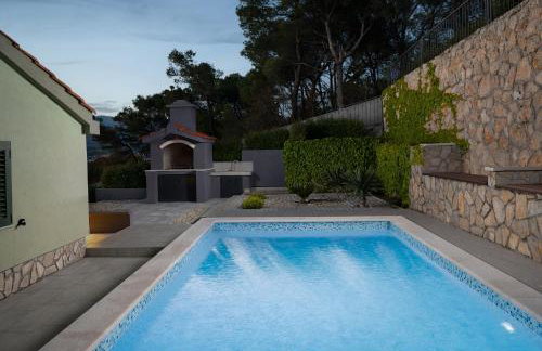 Green House - Photo 17