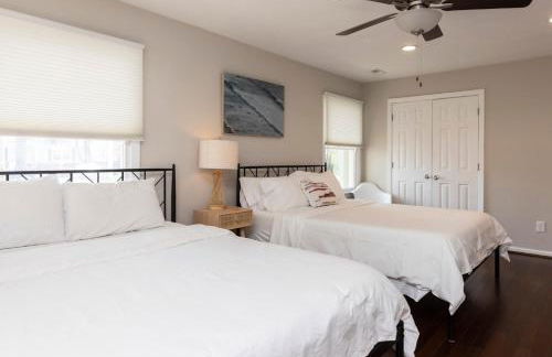 The VIBE House with POOL - Foto 24