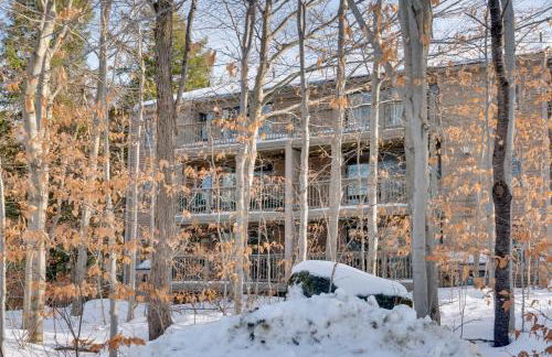 Close to Smuggs Lifts! Cozy Mountain-View Condo - Foto 29