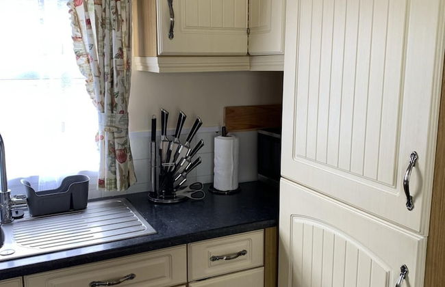 Remarkable 2-bed Caravan in Ingoldmells - Foto 7