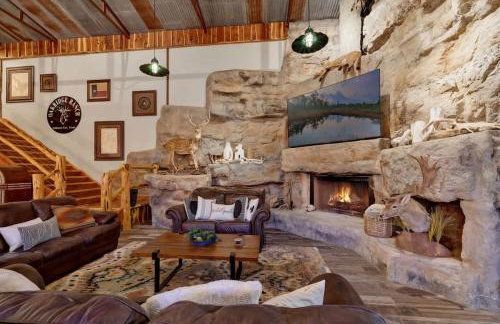 Oakridge Ranch: Pool + Hot-tub, Pickleball Court, Whiskey & Wine Room - Foto 38