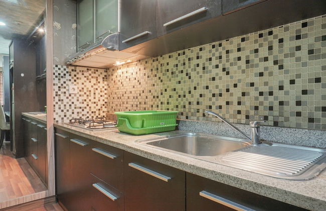 2BR Apartment at Great Western Resort near Shopping Mall - Photo 13