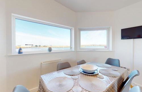 Crabbers' Wharf - Photo 54